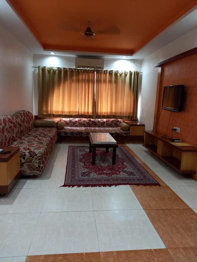 Sharan Hotel Ширди Экстерьер фото